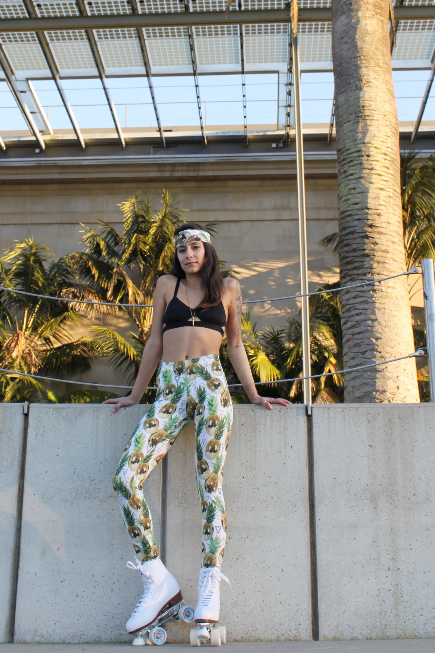 DISCO PINEAPPLE WHITE LEGGINGS