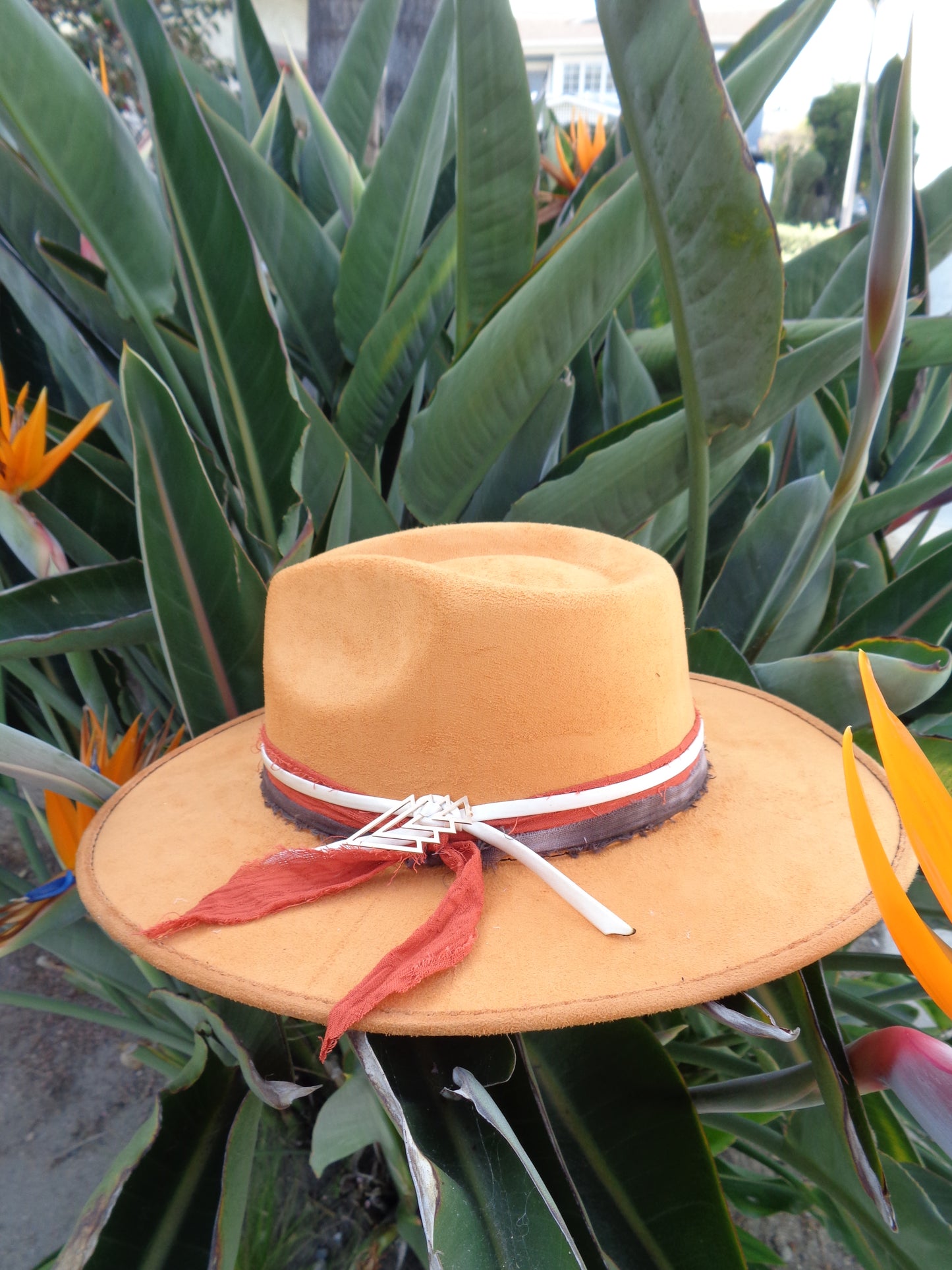 Unisex wide brim Fedora hat with designer hatband/ MEDIUM
