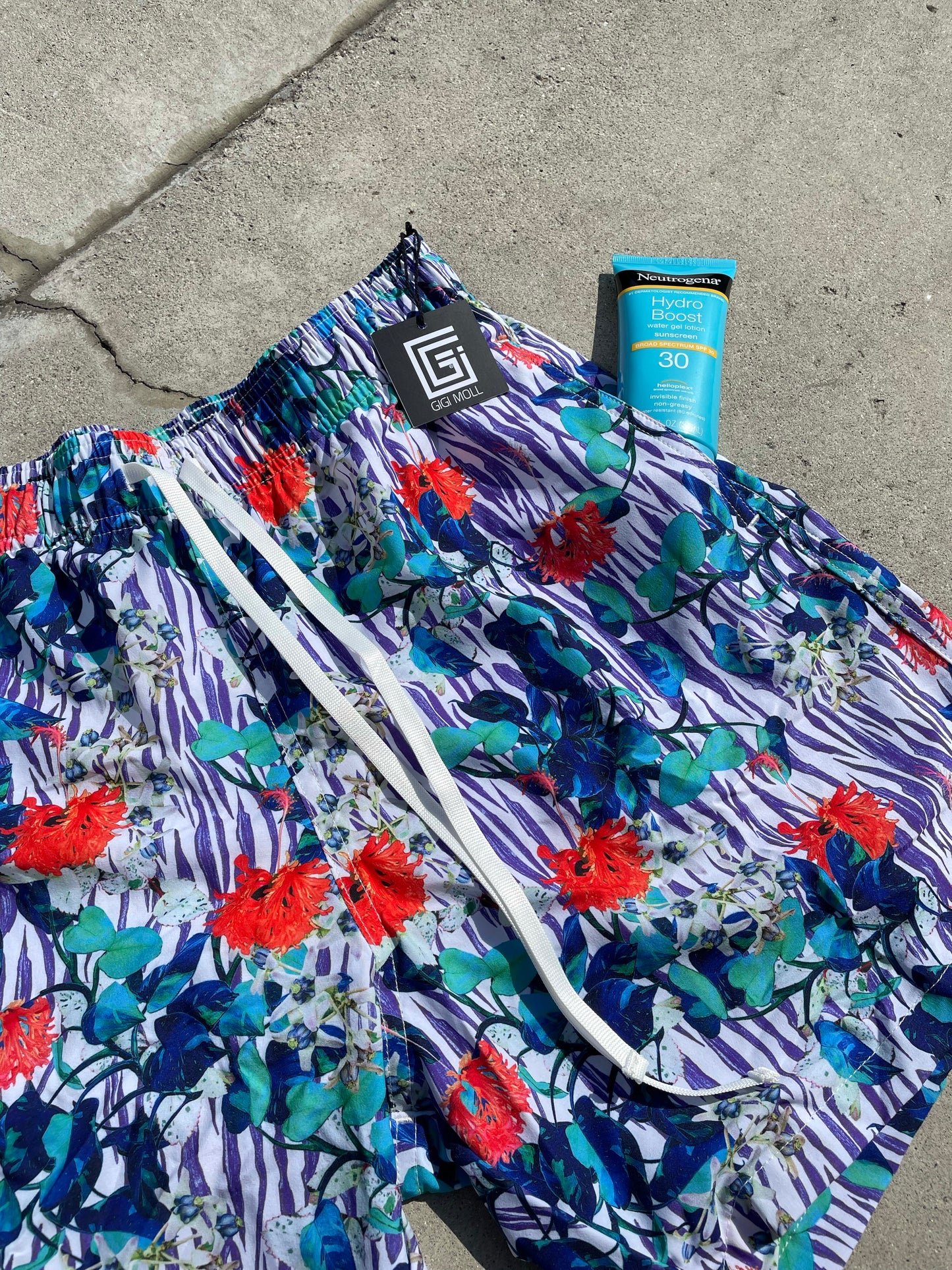 Jungle Bumble swim trunks