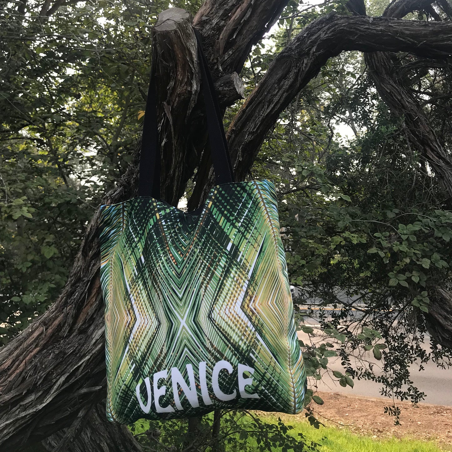 VENICE TOTE