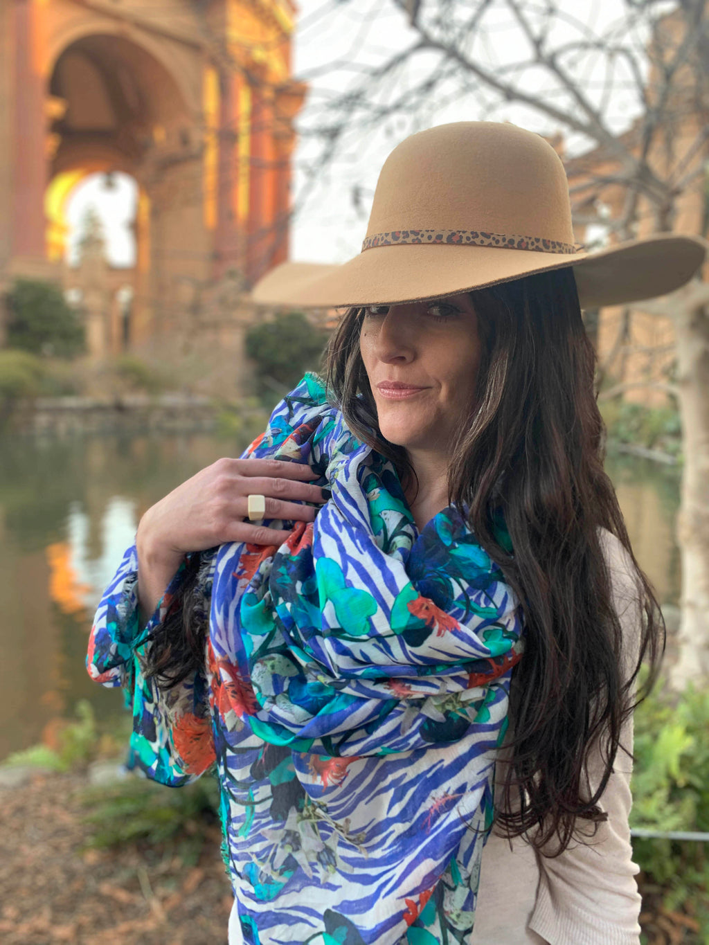 JUNGLE BLUES SCARF