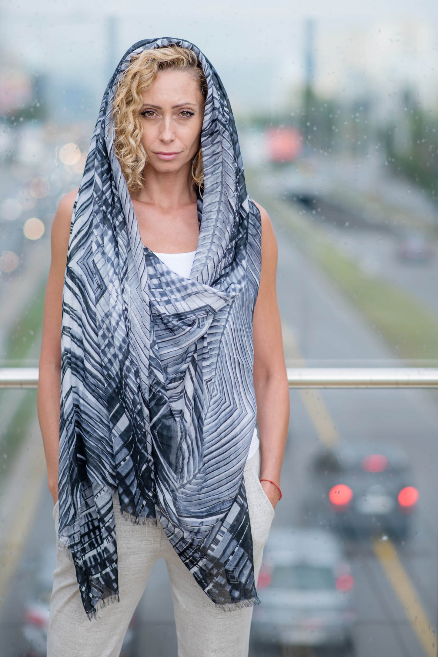 URBAN JUNGLE SCARF