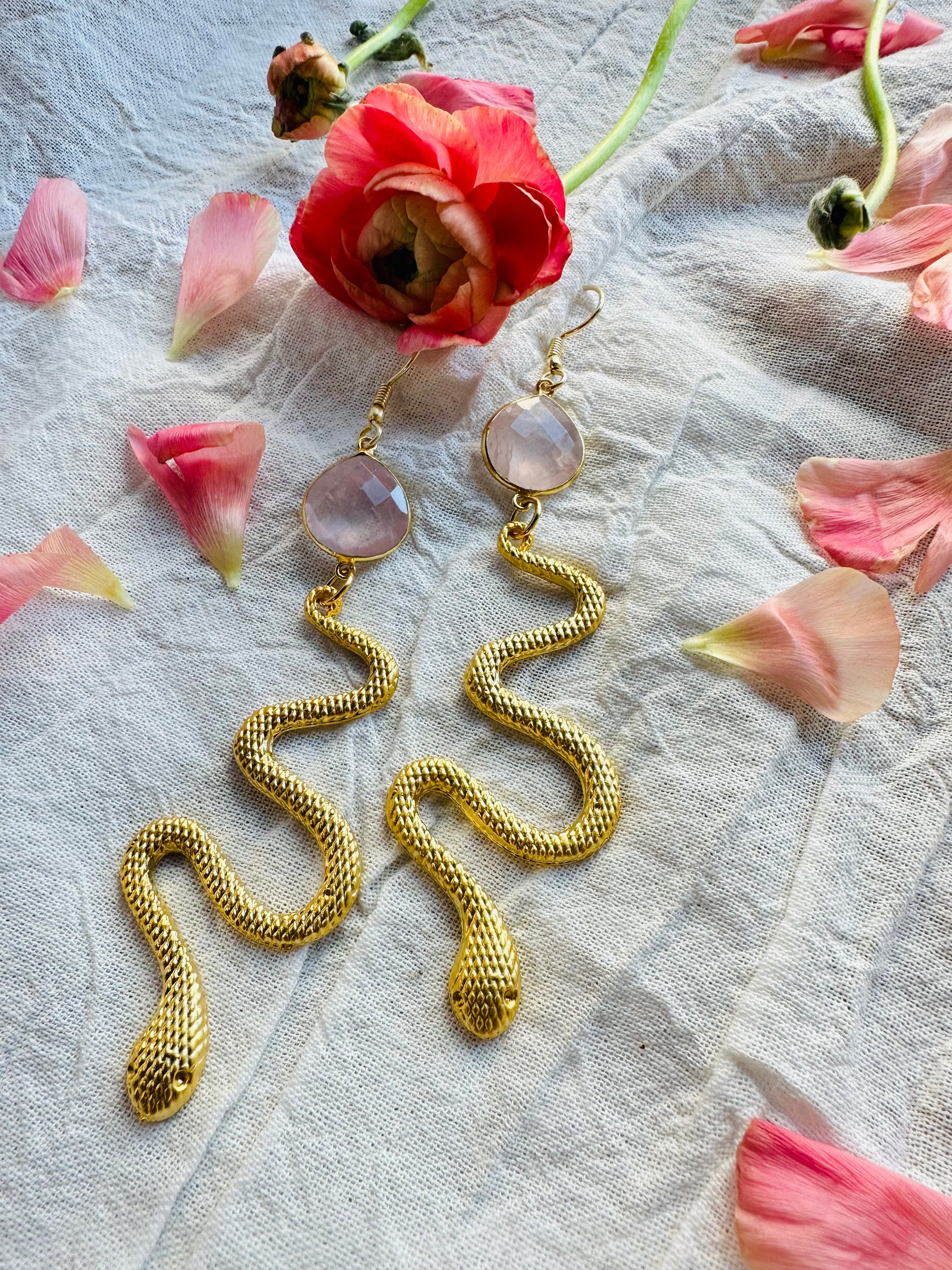 Pink quarts serpents