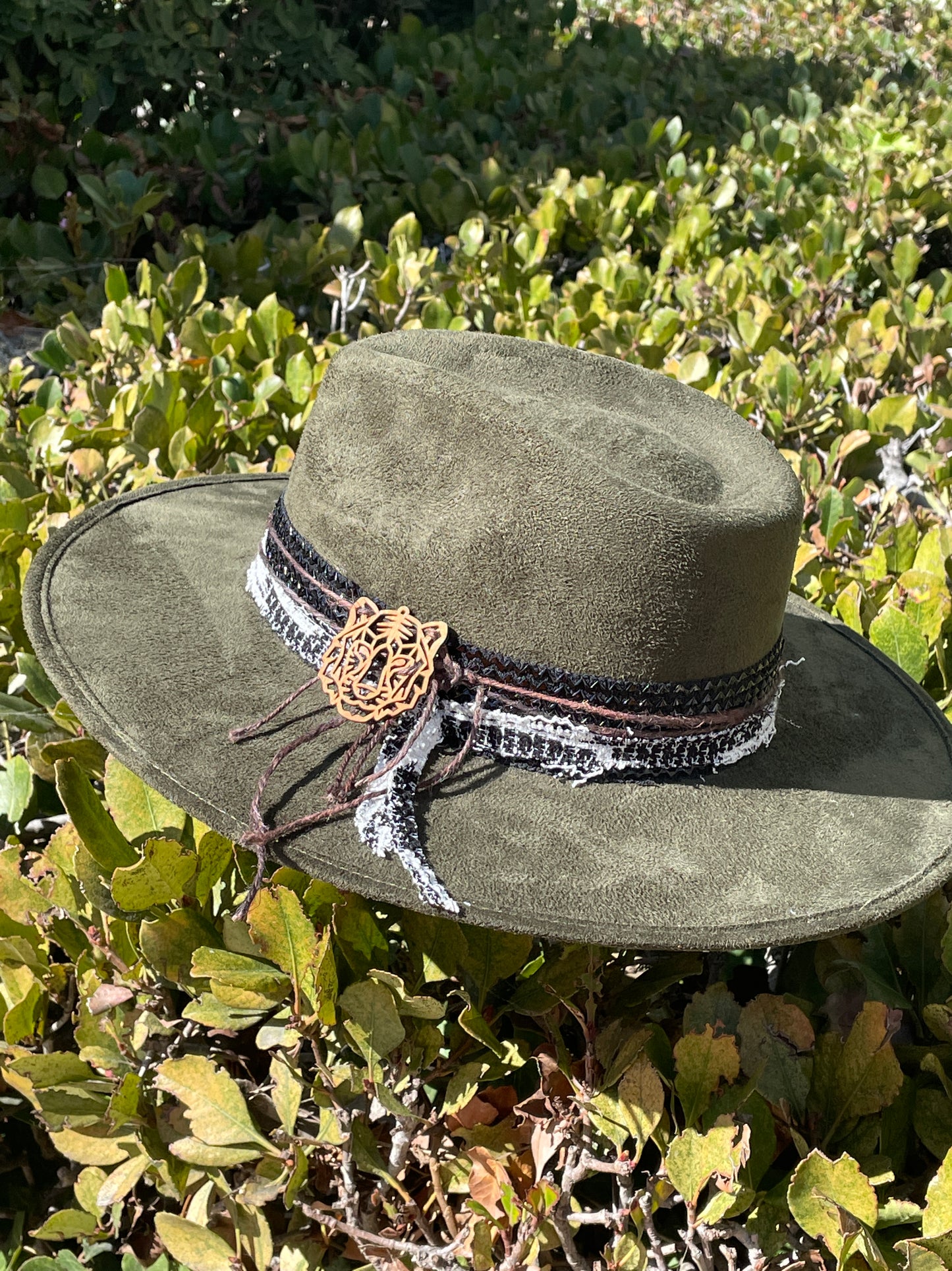 Unisex wide brim Fedora hat with designer hatband/ MEDIUM