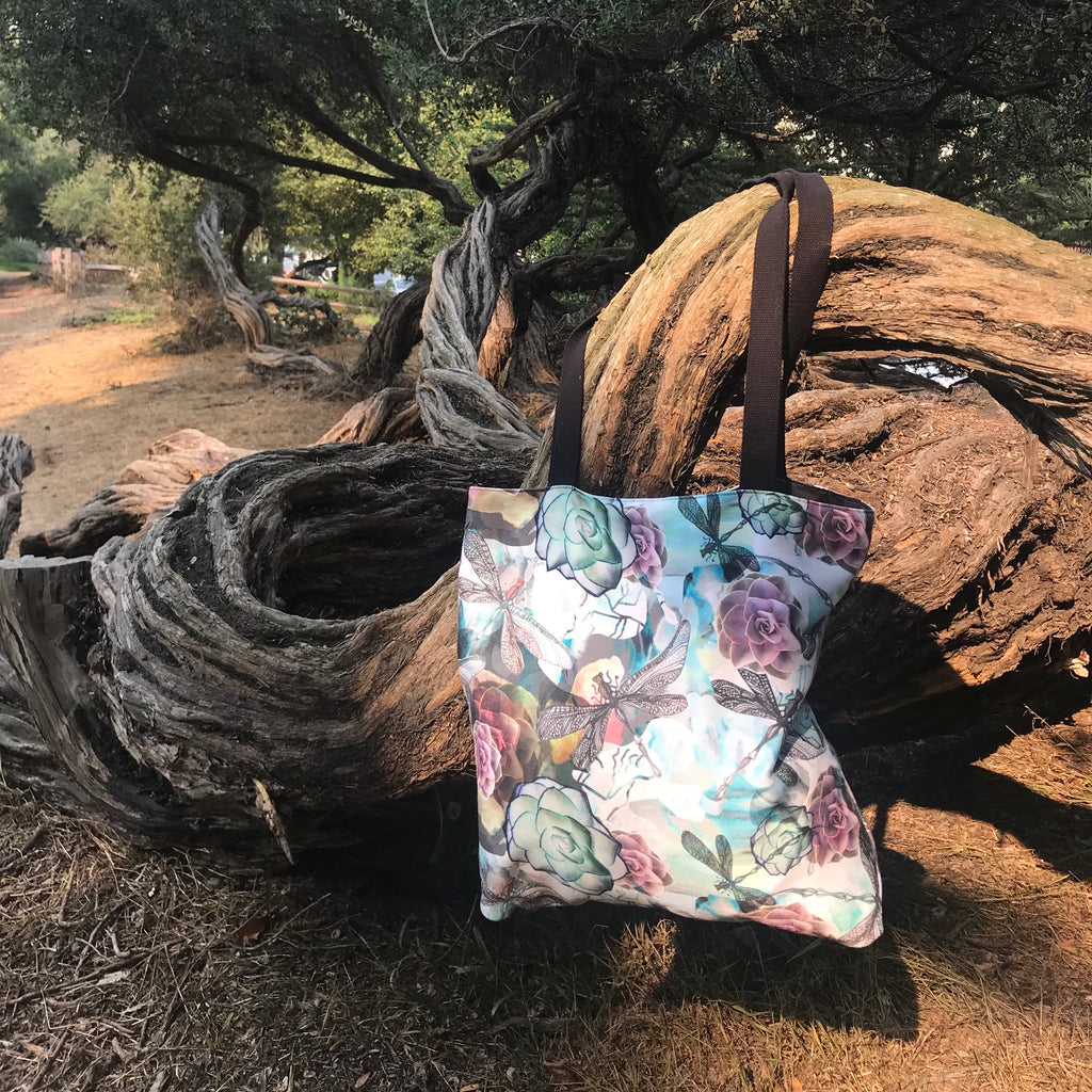 DRAGONFLY DANCE TOTE